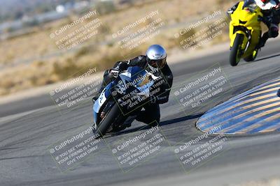 media/Jan-09-2022-SoCal Trackdays (Sun) [[2b1fec8404]]/Turn 11 (935am)/